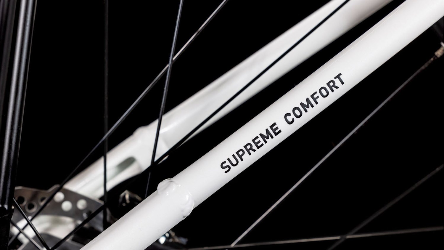 Cube Supreme Hybrid Comfort ONE 500 metallicwhite´n´black