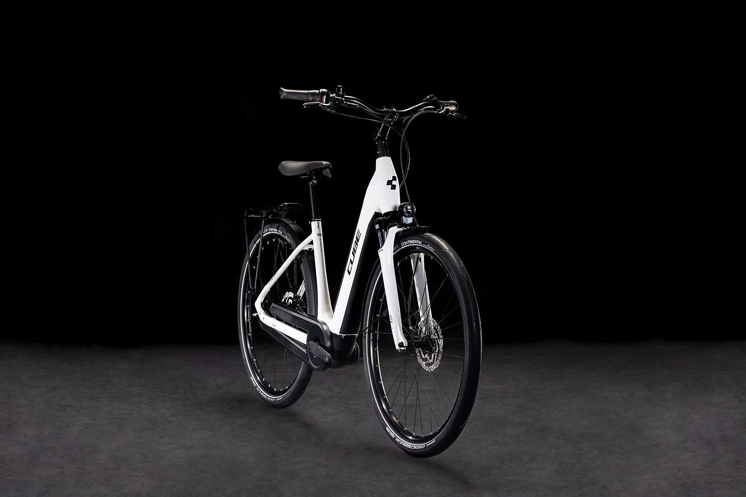 Cube Supreme Hybrid Comfort ONE 500 metallicwhite´n´black