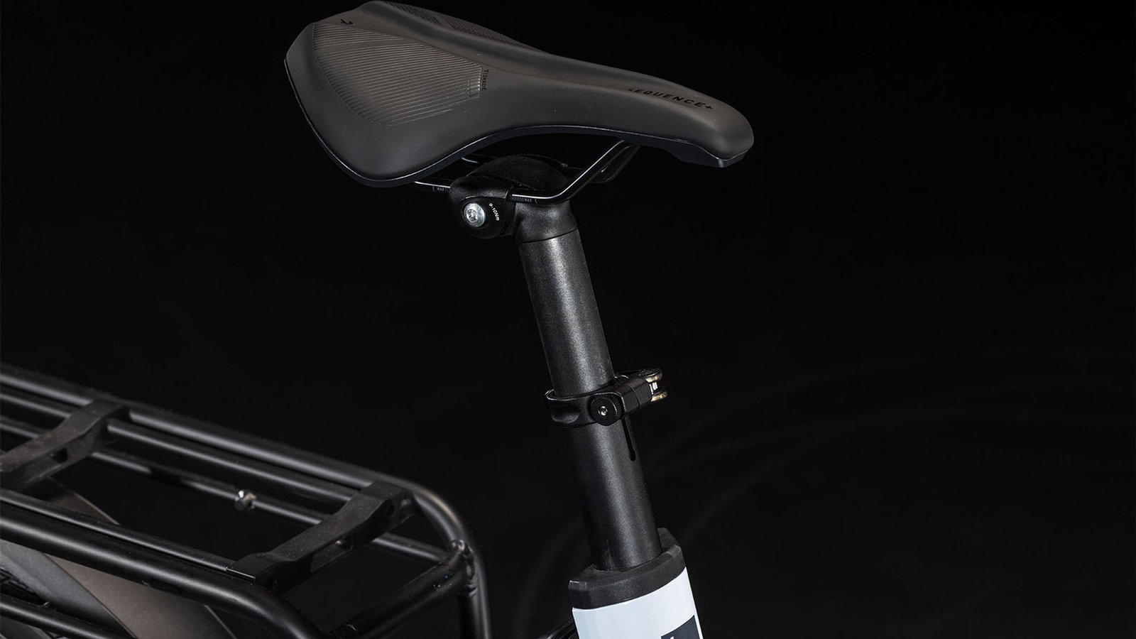 Cube Longtail Sport Hybrid 725 flashwhite´n´reflex