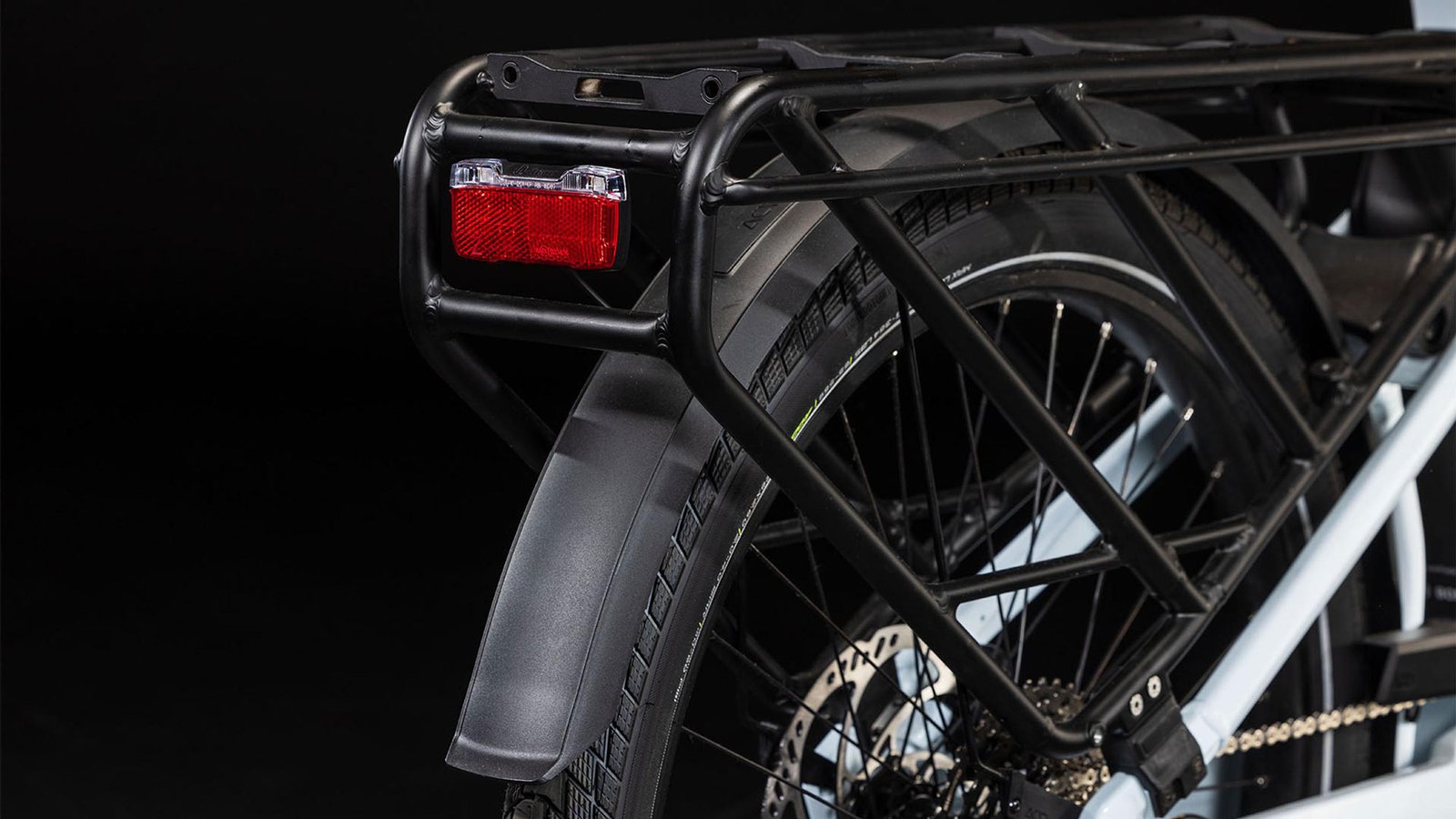 Cube Longtail Sport Hybrid 725 flashwhite´n´reflex