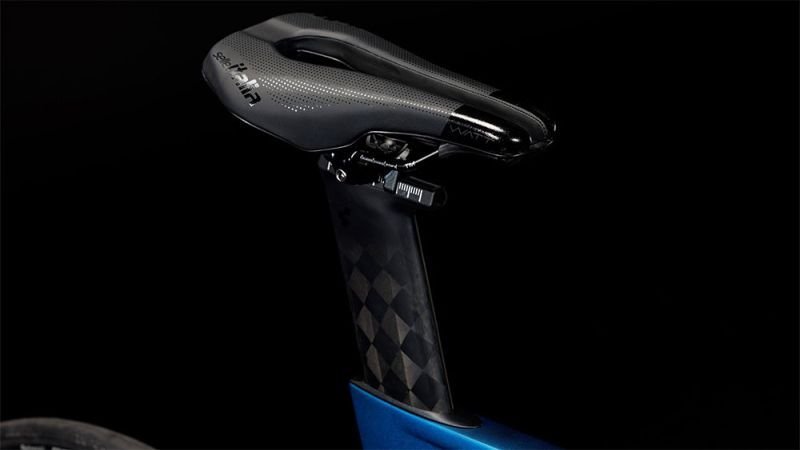 Cube Aerium C:68X SLT nebula´n´white